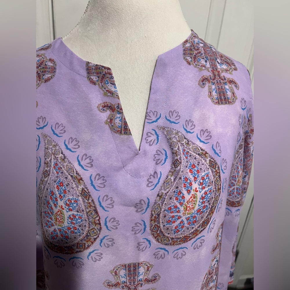 Violet & Claire 2X Top Tunic Purple Paisley Split Round Neck 3/4 Sleeve Bohemian - Picture 4 of 14
